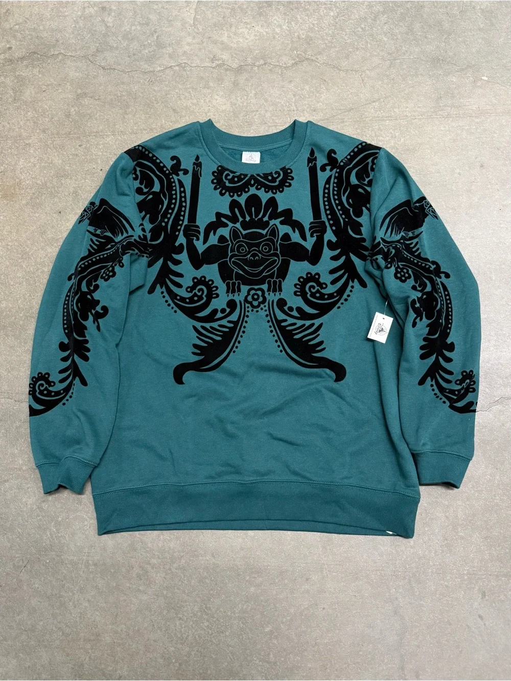 Disney Parks The Haunted Mansion Gargoyle Pullover Sweatshirt Adult Large NEW